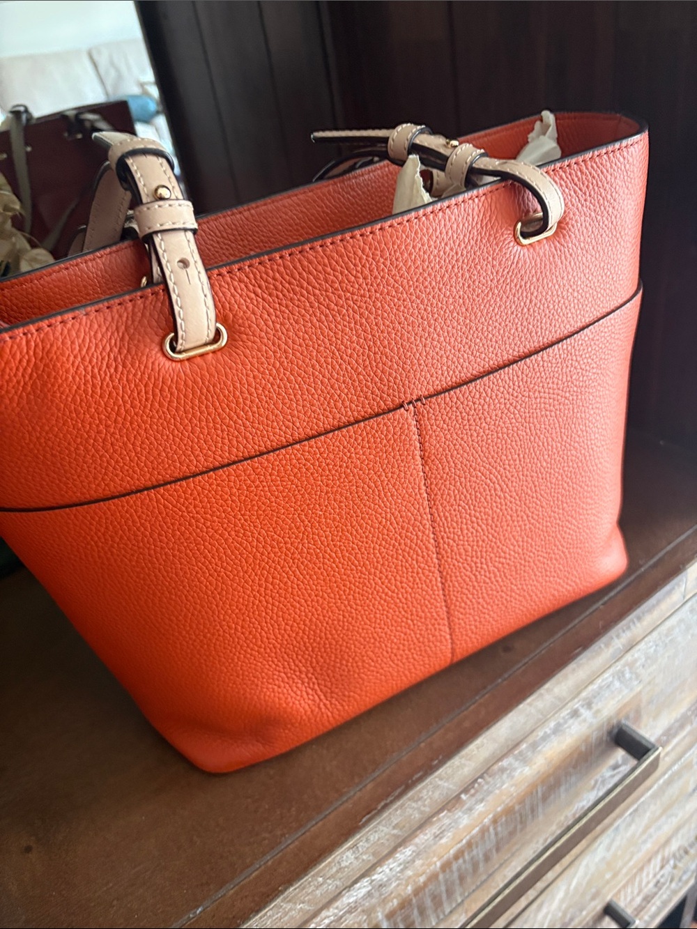 Michael Kors Orange Pebbled Leather shoulder bag with Cream Handles - Picture 3 of 11